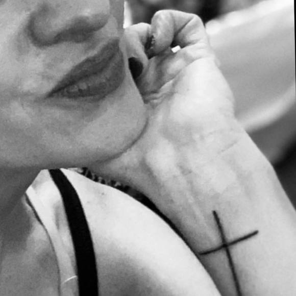 Meet your Posher, Christy - Picture 1 of 1